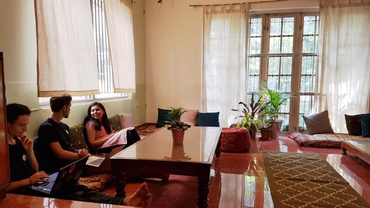 Be Animal Hostel Bangalore Exterior photo